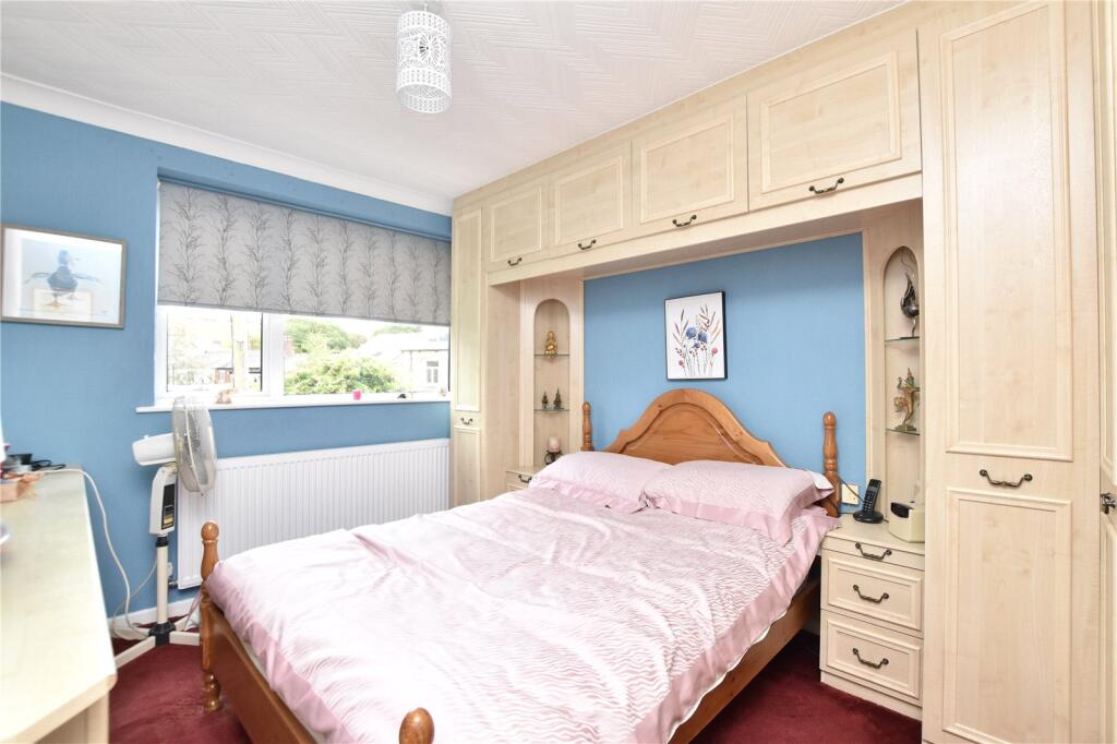 House in Rochdale, Haugh Square - More