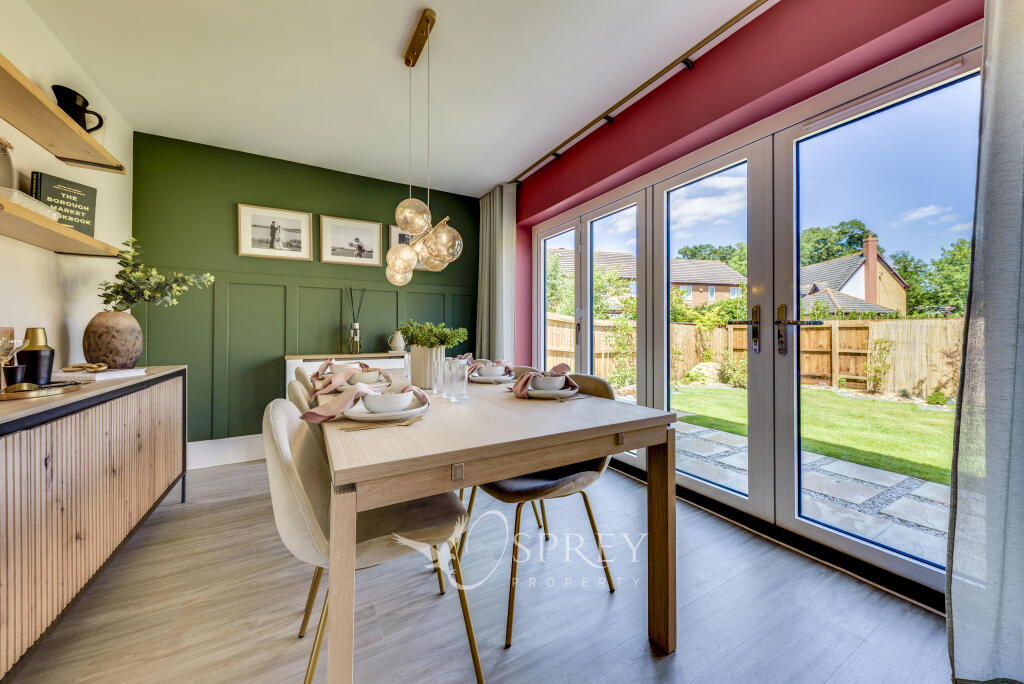 Off St Christophers Drive, Oundle, Northamptonshire, PE8 photo 2