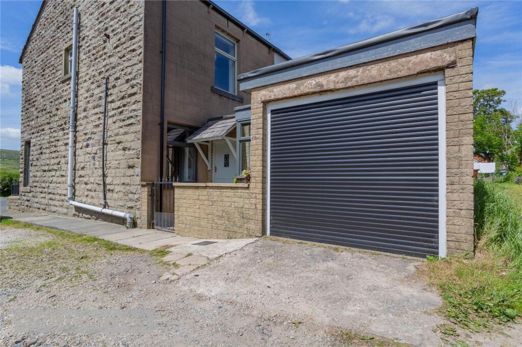 Burnley Road, Loveclough, Rossendale, BB4 photo 4