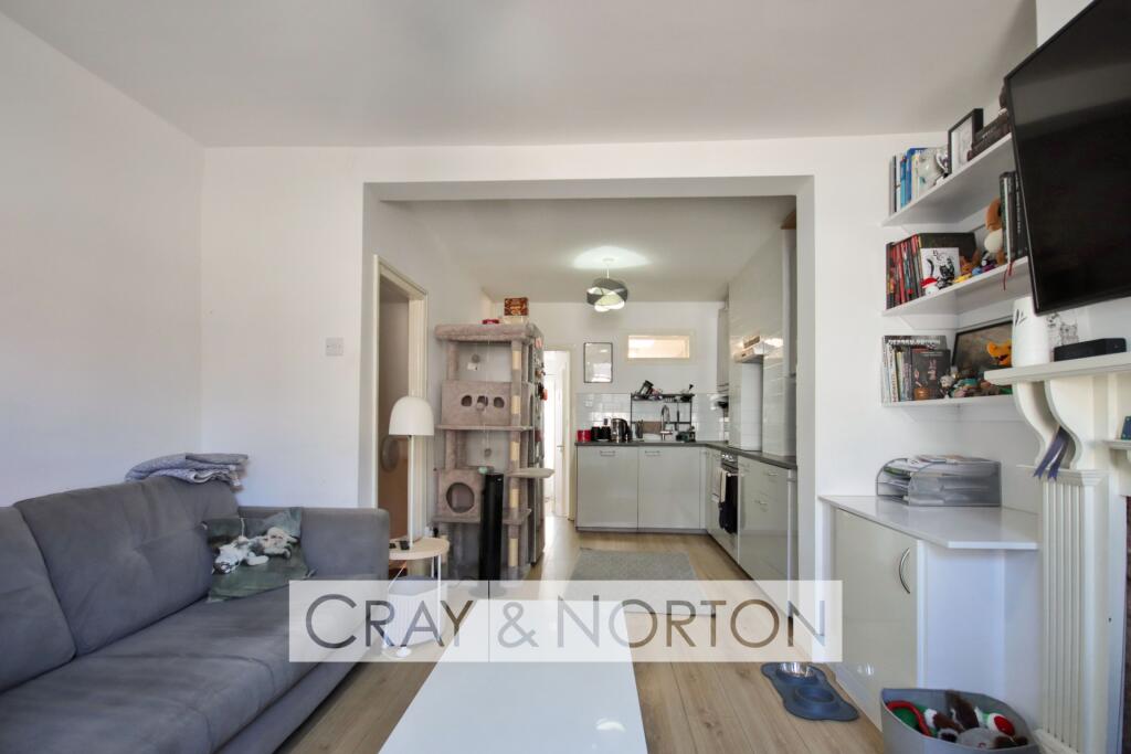 Main image of property: Cross Road, Croydon, CR0