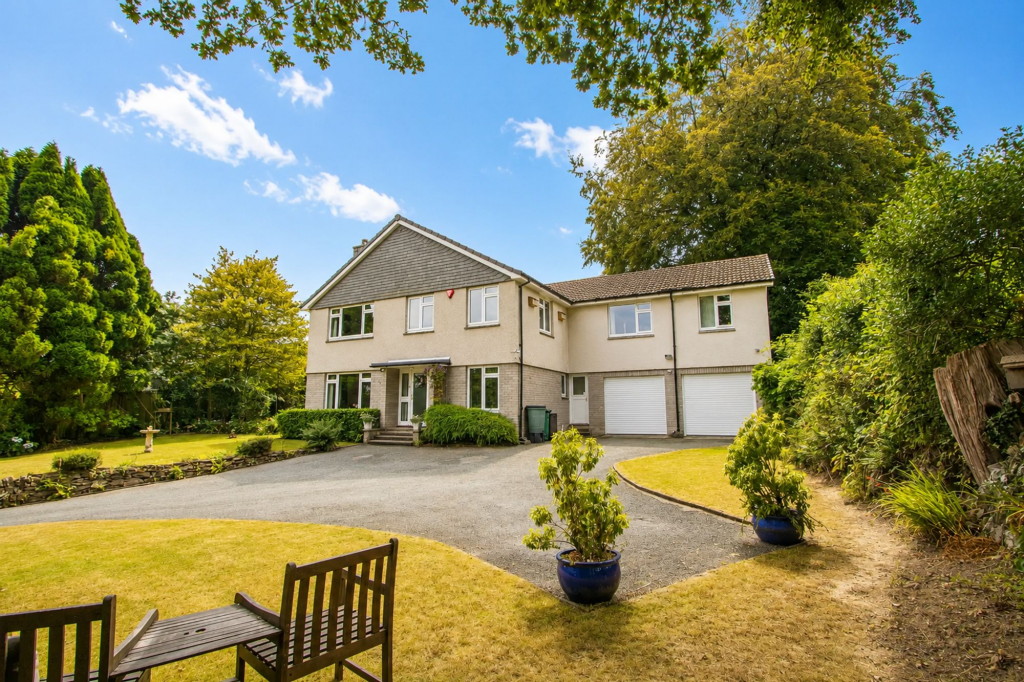 Main image of property: 9 Clonway, Yelverton, PL20
