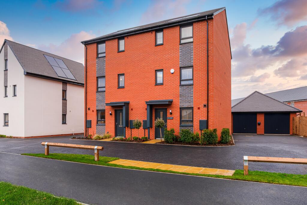 Main image of property: Upper Lighthorne, Leamington Spa, Warwickshire, 
CV33 8AH