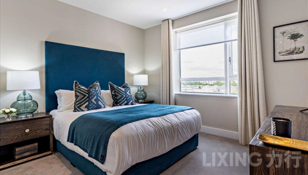 Main image of property: Westferry Circus, Canary Wharf, E14 8RW