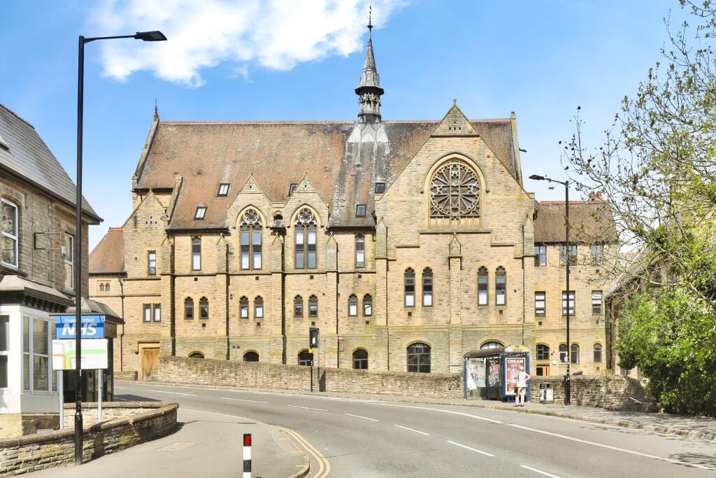Studio flat on Flat 3, Room 1, Heritage Hall Lodge, 576 Oxford Street, Sheffield, South Yorkshire S6 3FG, £5,000