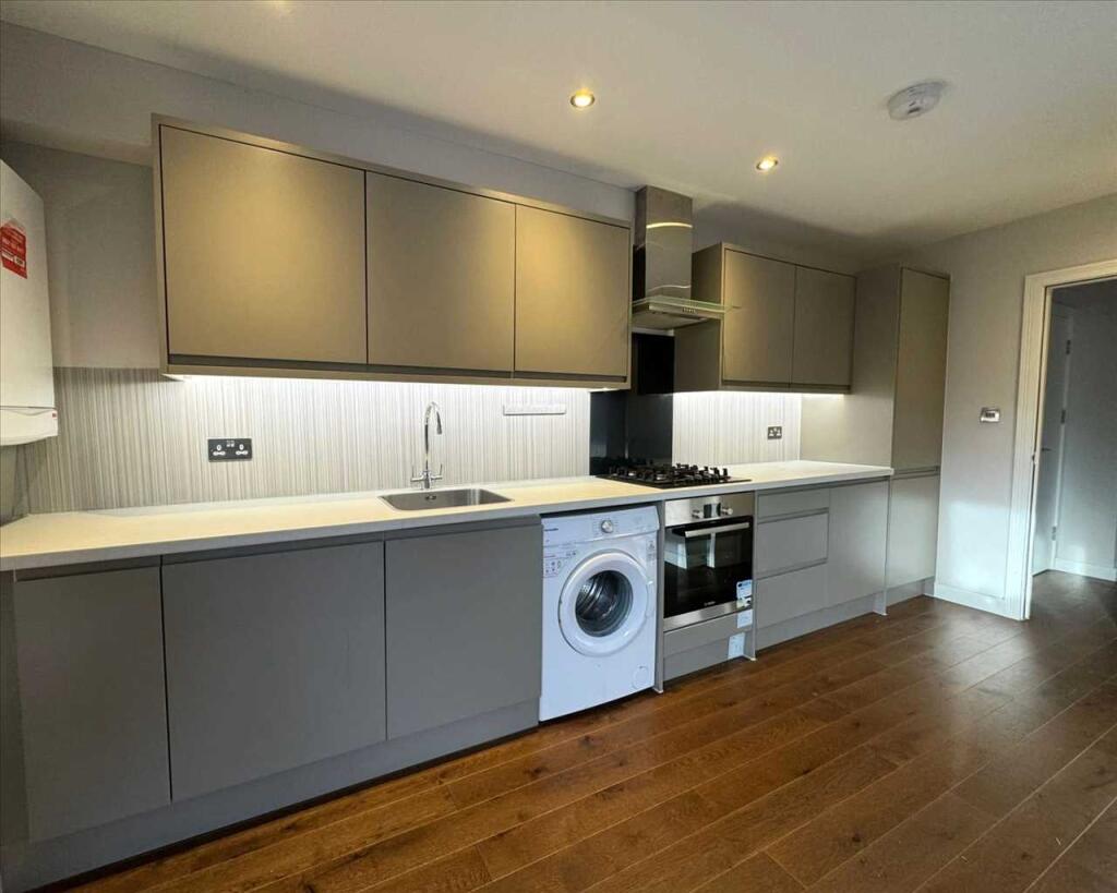 Main image of property: Severalls Avenue