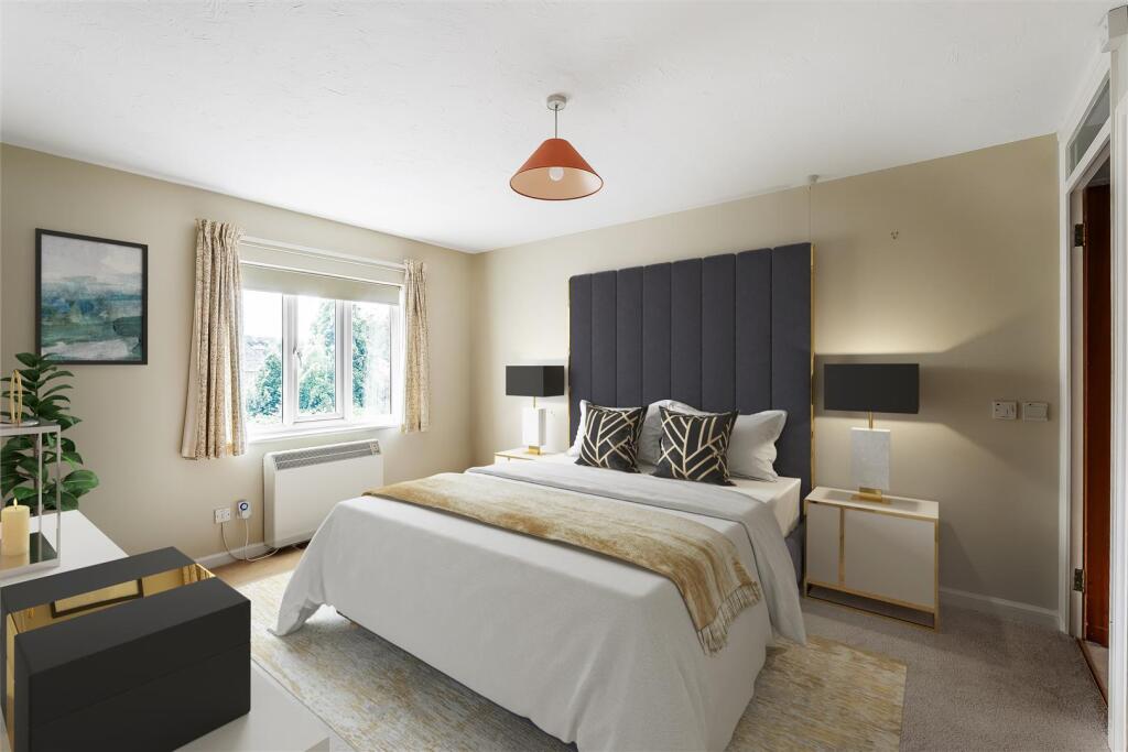 Holly Court, Leatherhead, KT22 photo 3