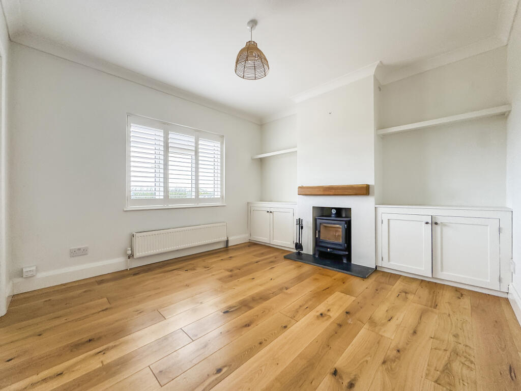 Gazeley Road, Ashley photo 4