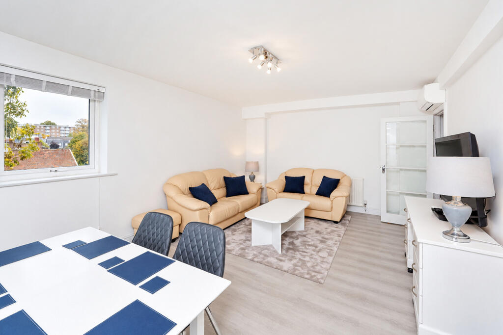 Apartment in London, Swiss Cottage, South Hampstead - View 4