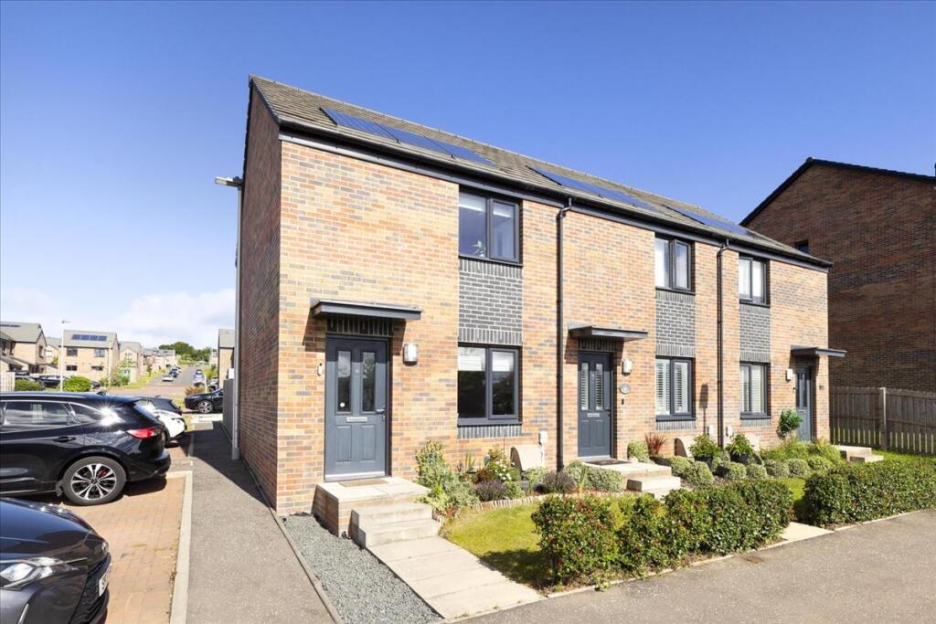 Main image of property: 8 Moodie Walk, Edinburgh, EH17