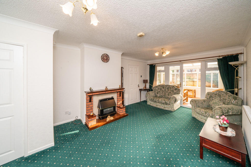 Birchwood Walk, Kingswinford photo 4