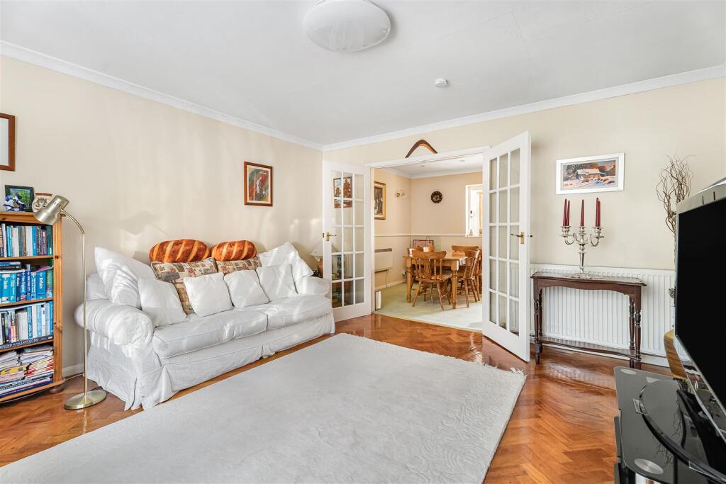 House in Ilford - View 4