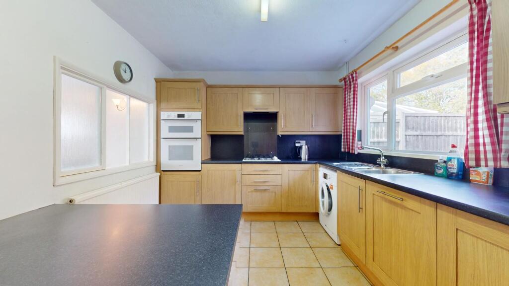Tennyson Walk, Northfleet, Gravesend, DA11 photo 3