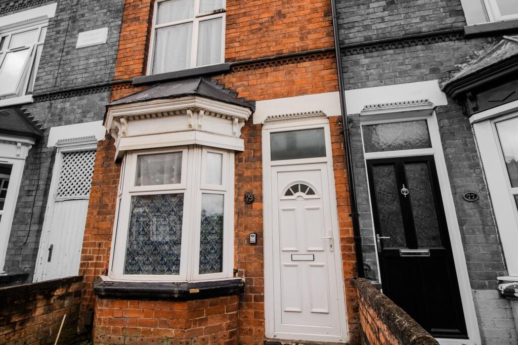 Main image of property: Knighton Fields Road West, Leicester, LE2