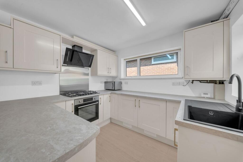 House in Blackburn - View 4