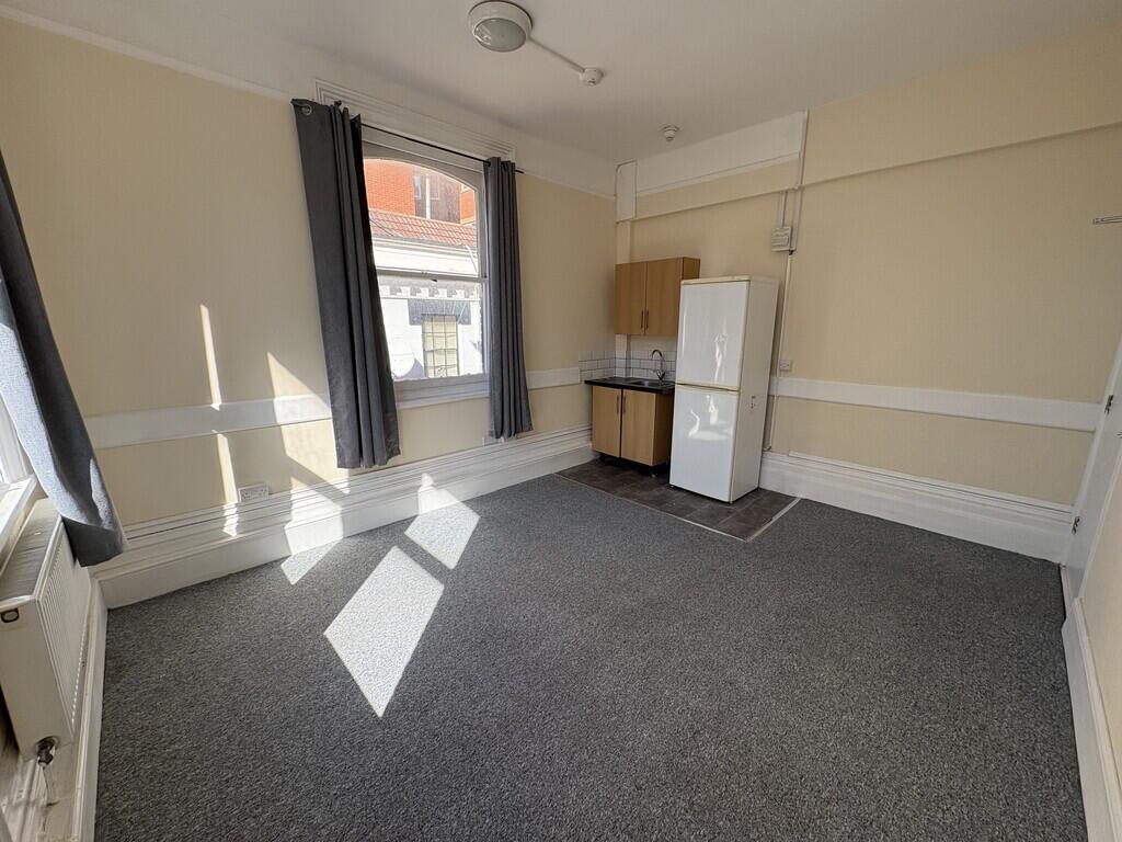 Edinburgh Road, Portsmouth - View 3