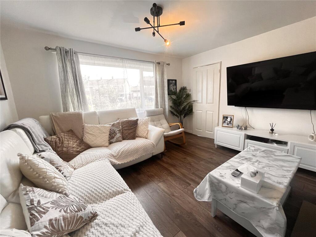 Ashford Drive, Heath Farm, Shrewsbury, Shropshire, SY1 - Mynd 2