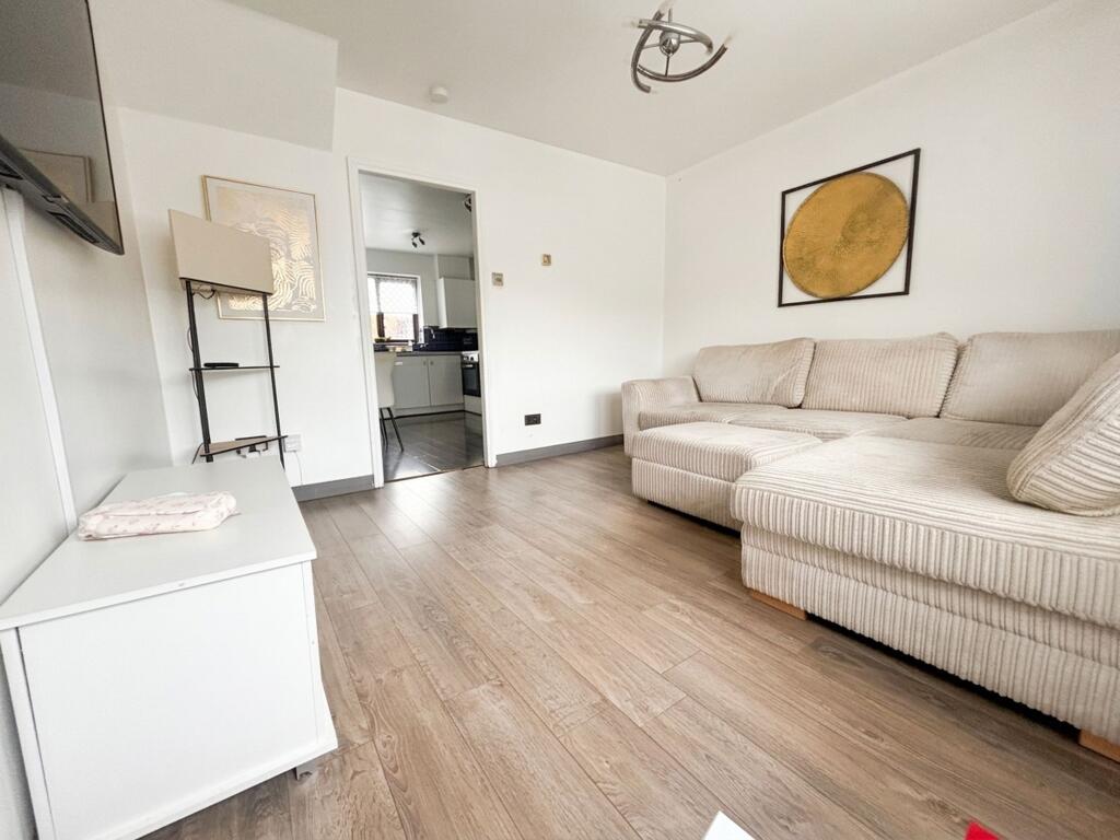 House in Rochdale, Greater Manchester - View 5