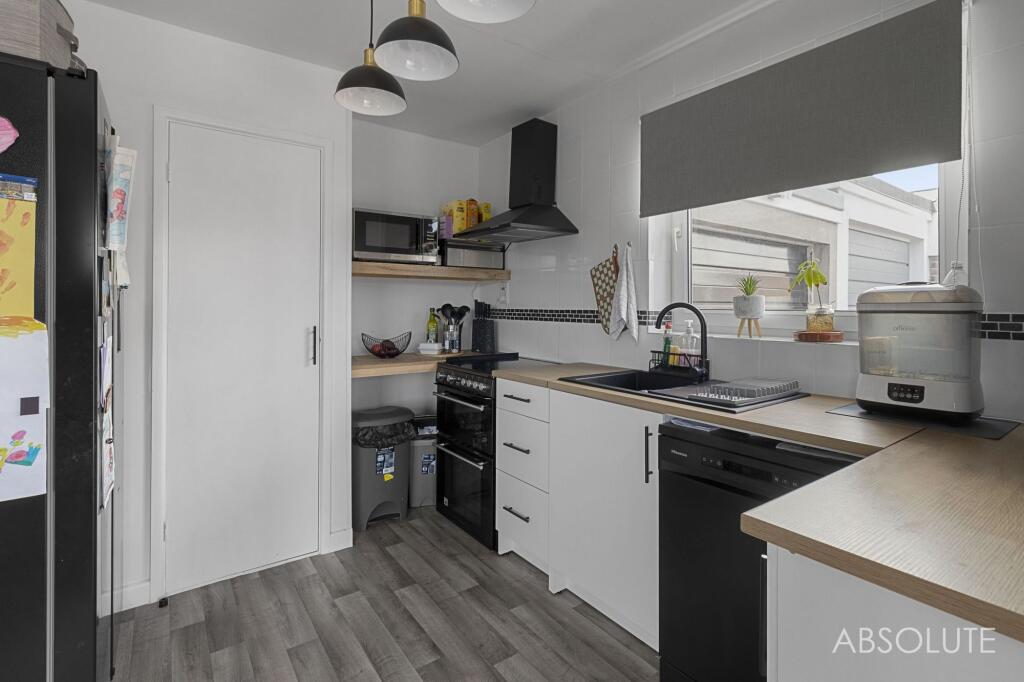 Speedwell Close, Brixham, TQ5 photo 3
