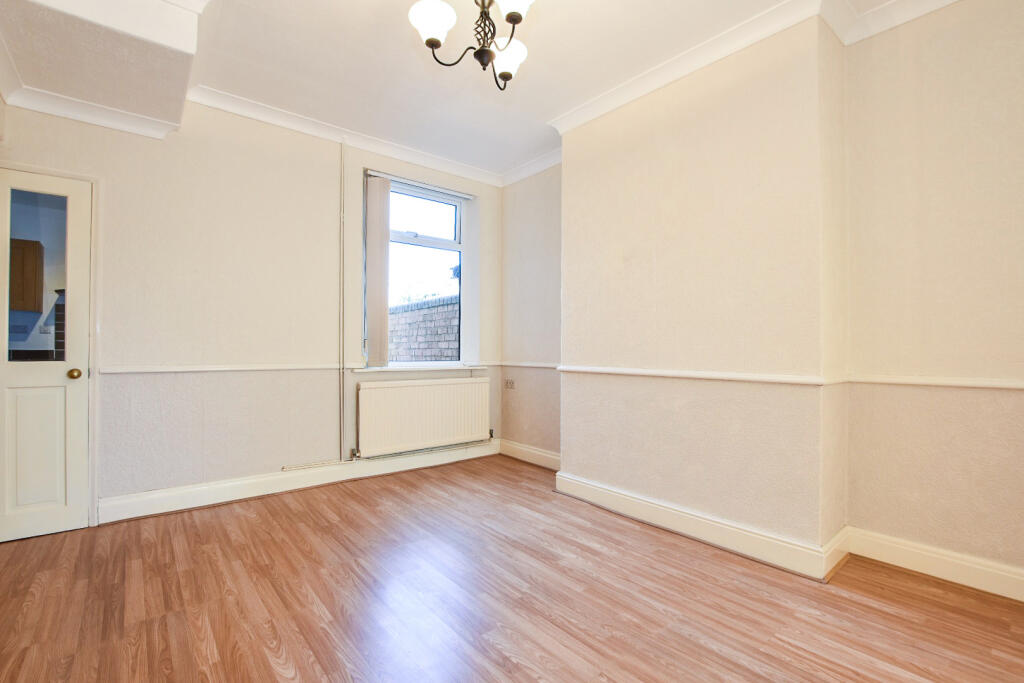House in York - View 4