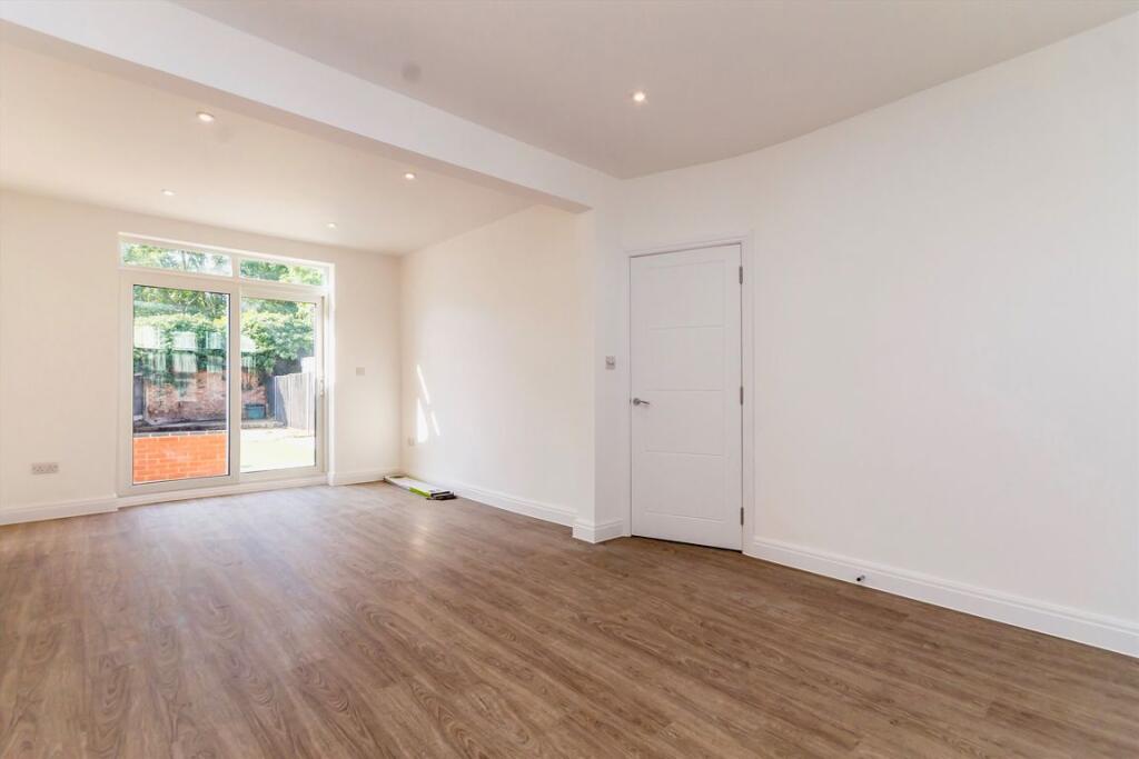 House in London, Perivale - View 5