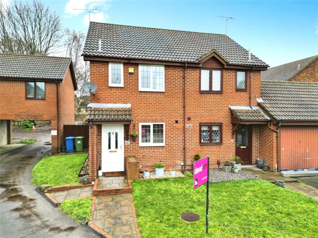 2-bed semi-detached on Wantage Road, College Town, Sandhurst, Berkshire, GU47, £375,000