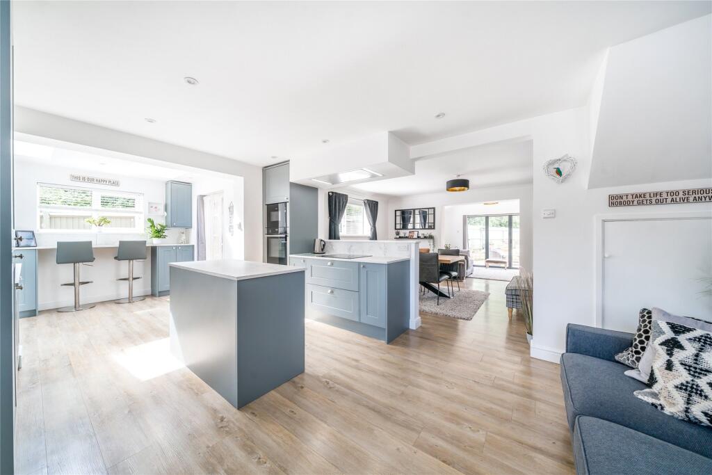 Main image of property: Milecastle, Bancroft, Milton Keynes, Buckinghamshire, MK13