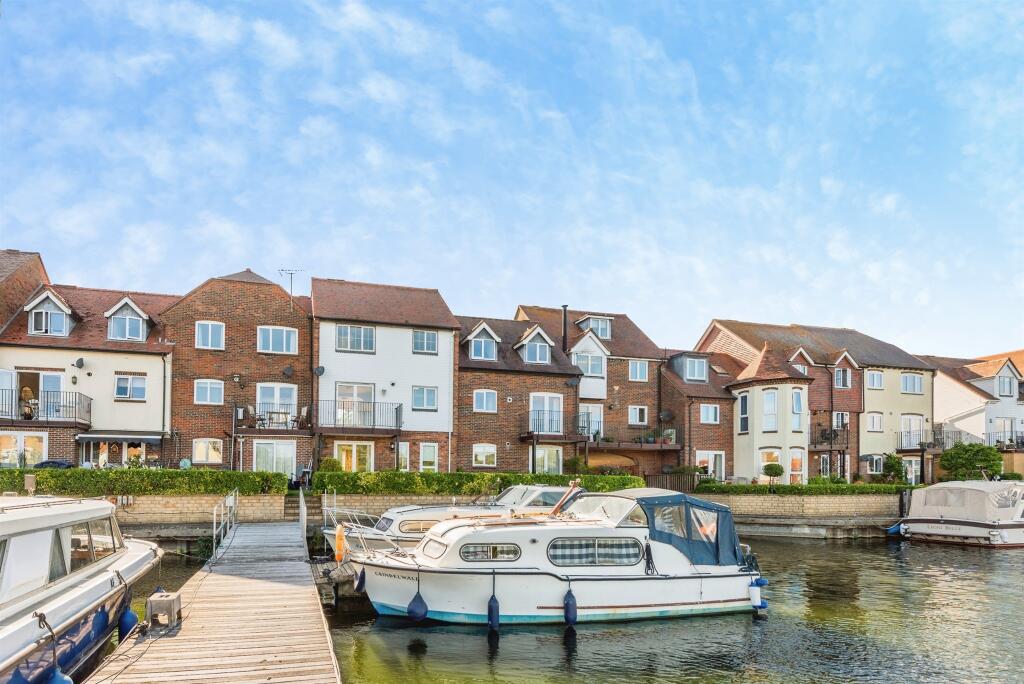 Main image of property: West Quay, Abingdon