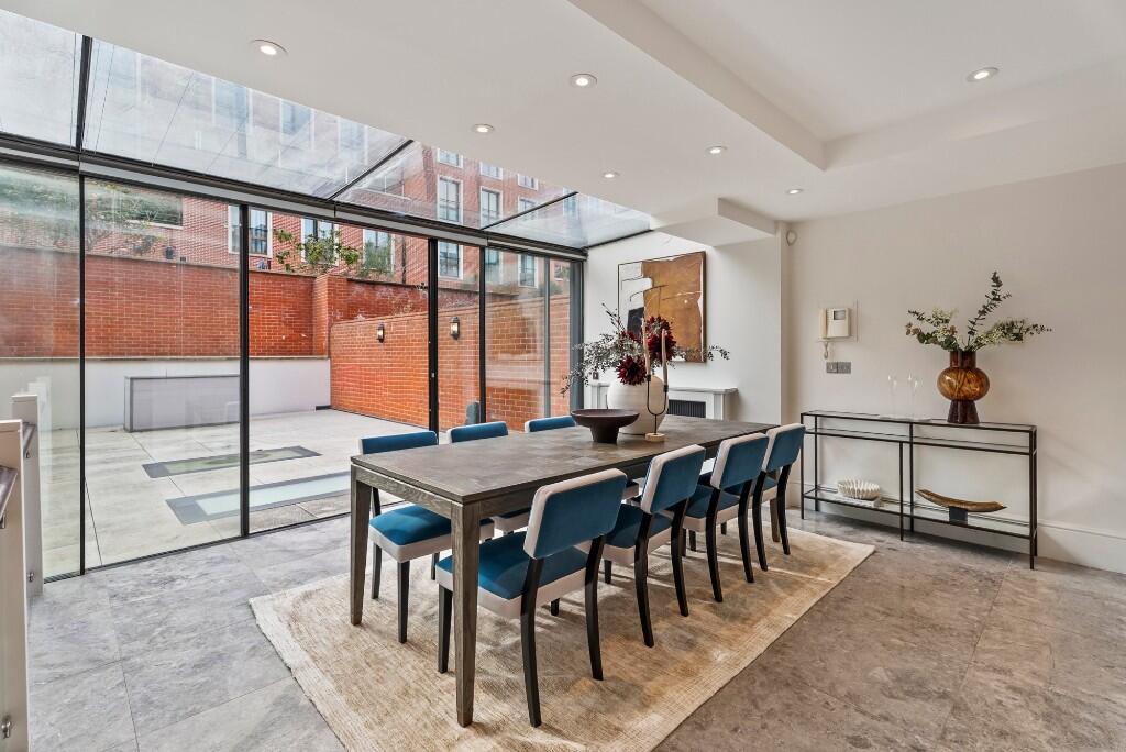 Main image of property: Flood Street, London, SW3