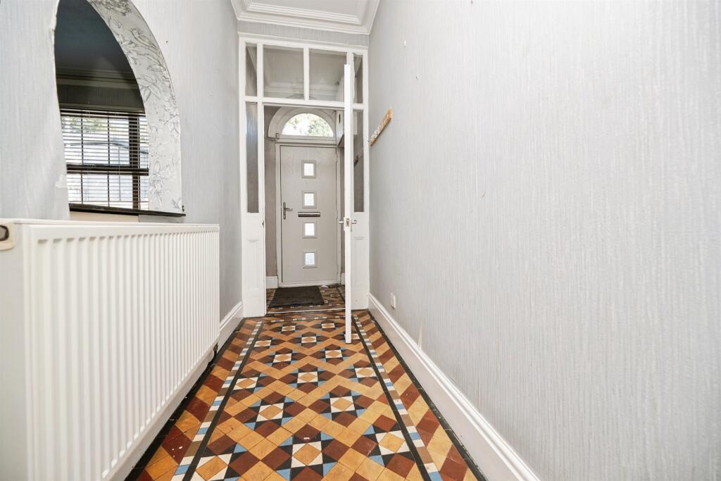 House in Dudley - More