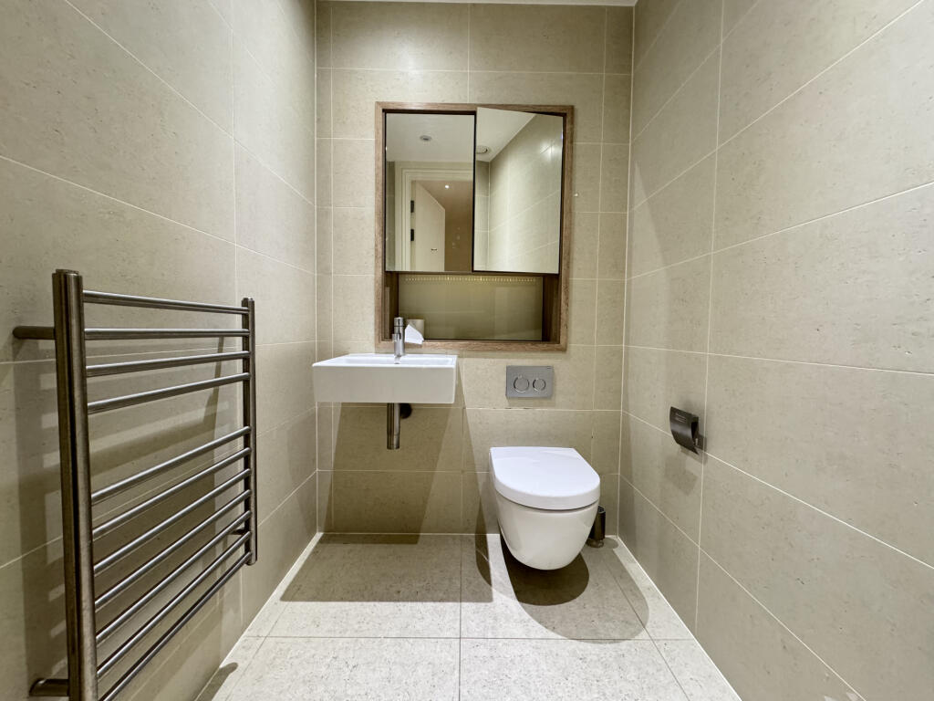75 Leman Street, London, E1 photo 4