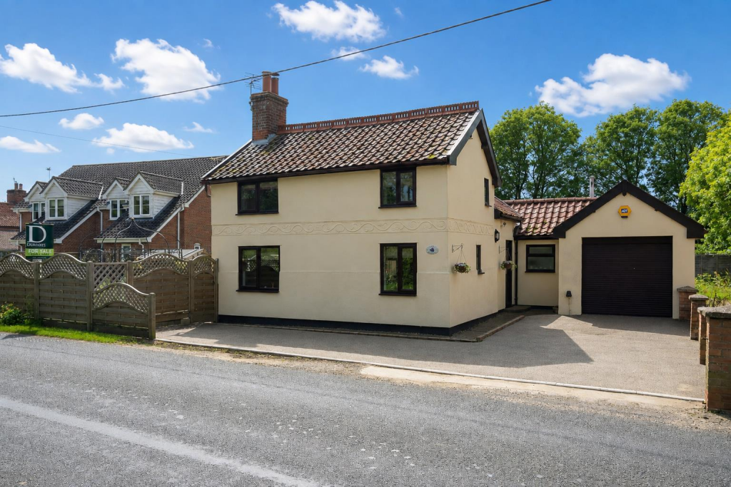 Main image of property: The Street, Weybread, Diss