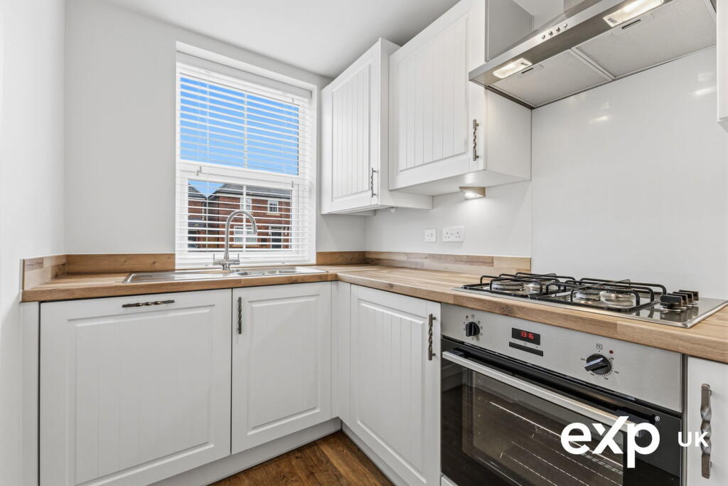 House in Newark and Sherwood, Edwinstowe - View 2