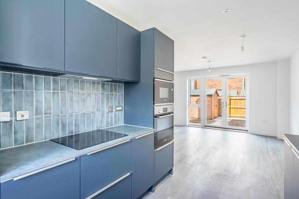 House in York - View 3