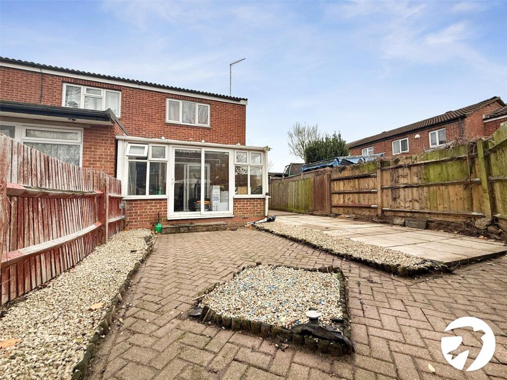 Manordene Road, Thamesmead, SE28 photo 2