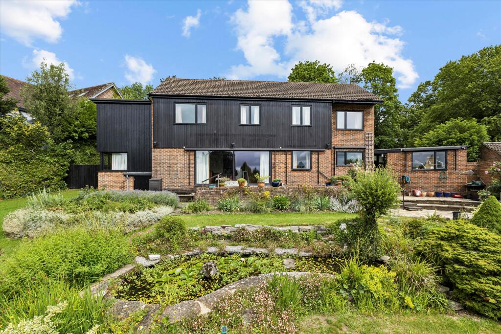 House in Southampton - View 2