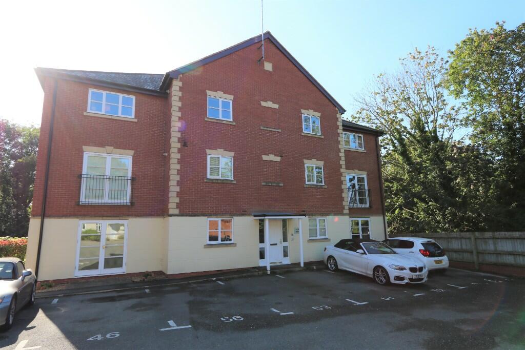 Main image of property: Lucas Court, Leamington Spa, Warwickshire, CV32