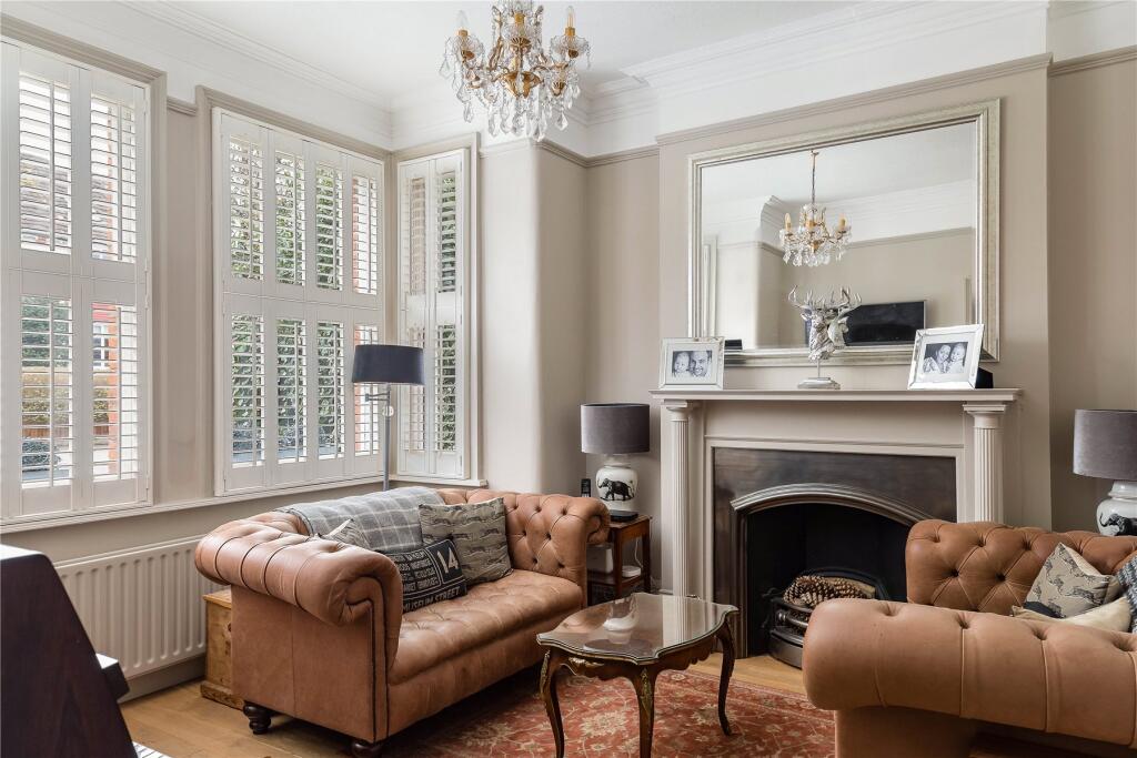 House in London - More