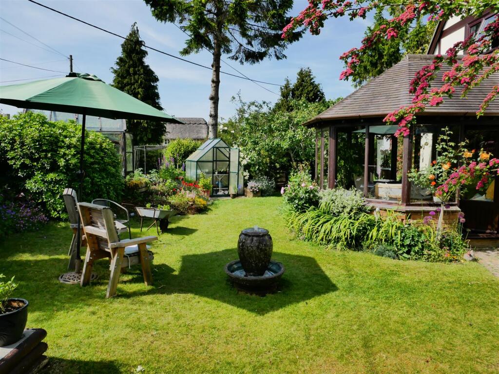 House in Swindon - View 2