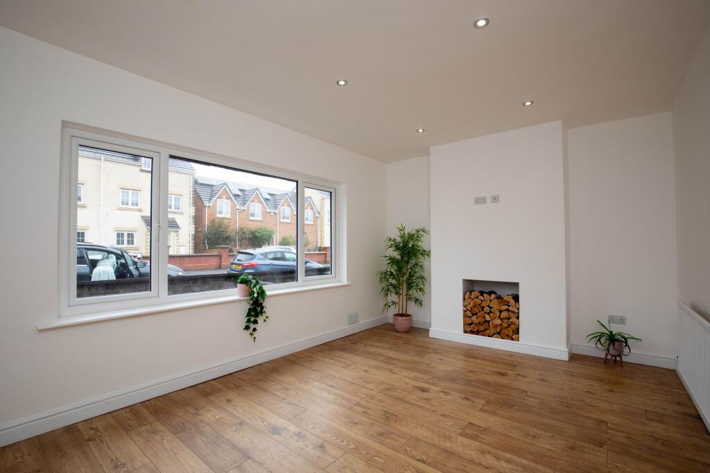 House in Swansea - View 3