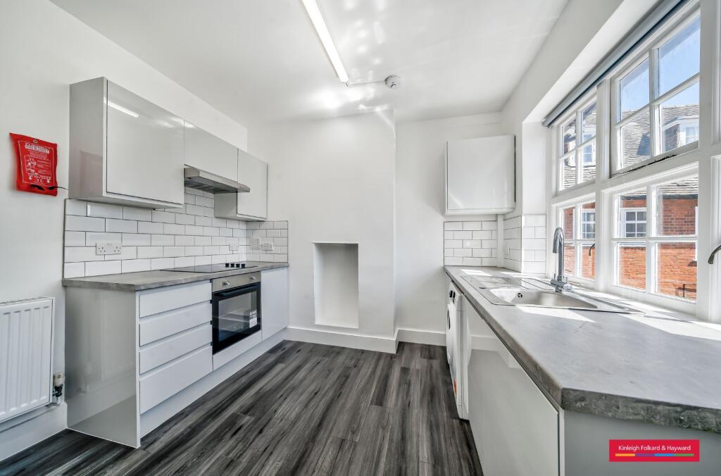 Apartment in London, Hampstead Garden Suburb - View 5