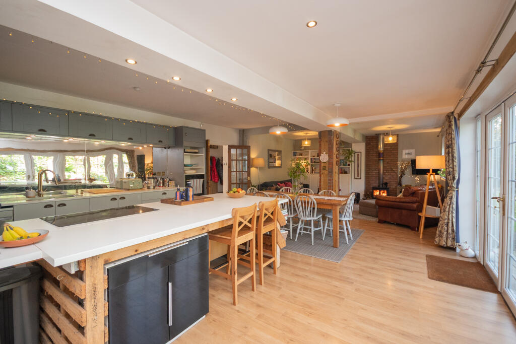 House in Falkirk, Stirling - View 3