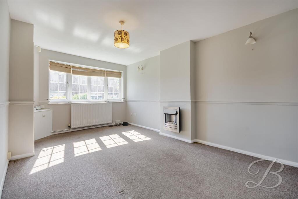 House in Ashfield, Kirkby-in-Ashfield, Sutton-in-Ashfield - More