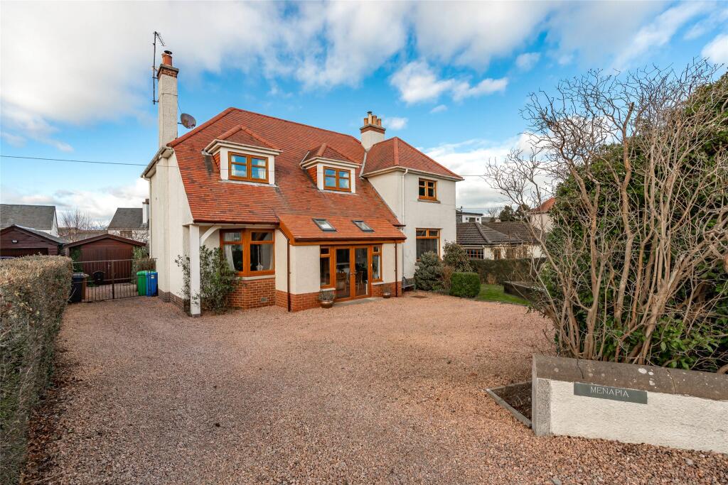 5-bed detached on Strathkinness Low Road, St. Andrews, £925,000