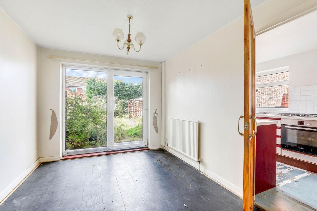House in Nottingham, Dovedale Estate, Long Eaton - View 3