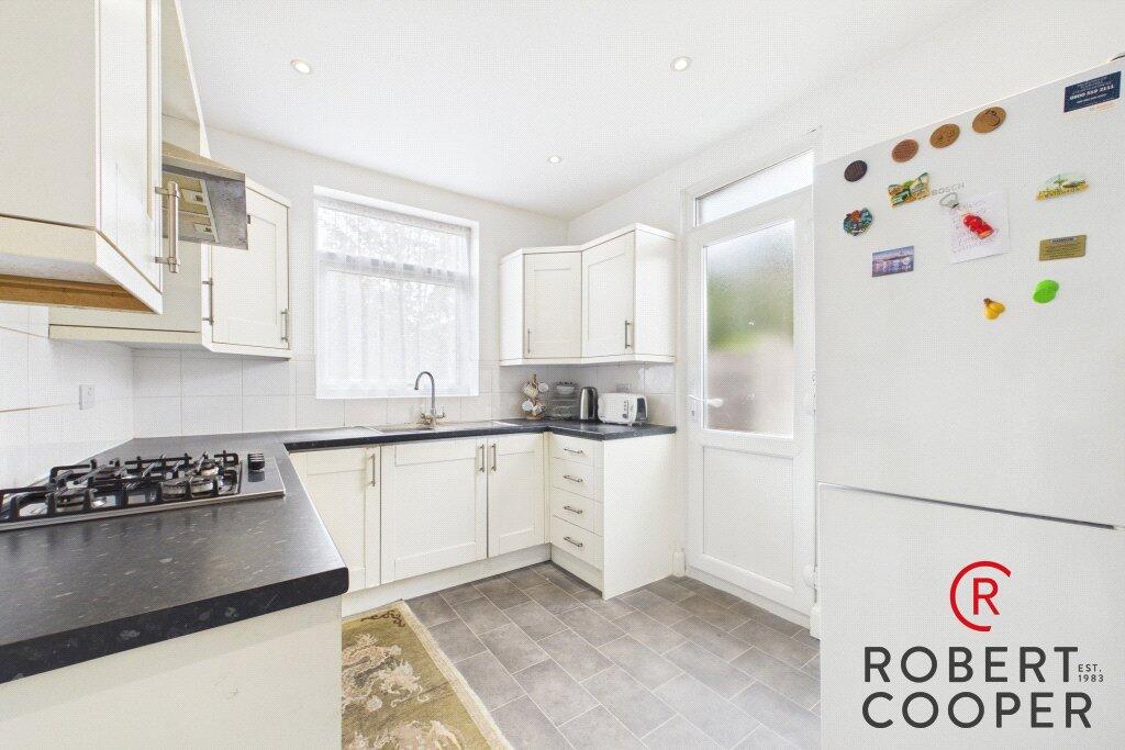House in Harrow - View 3