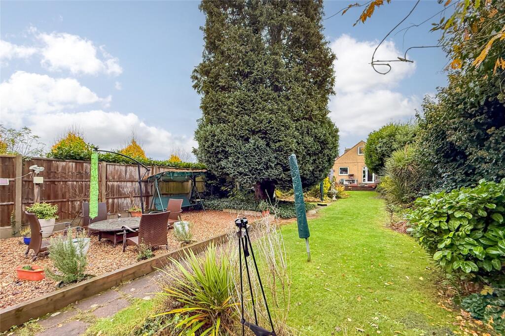 Ragged Hall Lane, St. Albans, Hertfordshire, AL2