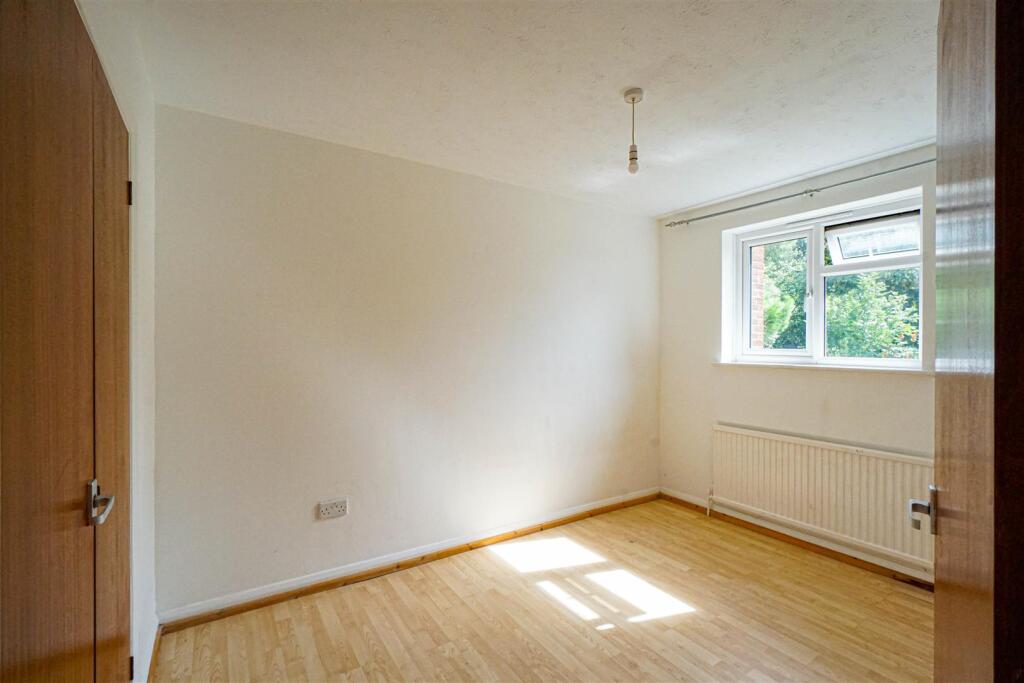 House in Tonbridge - View 5