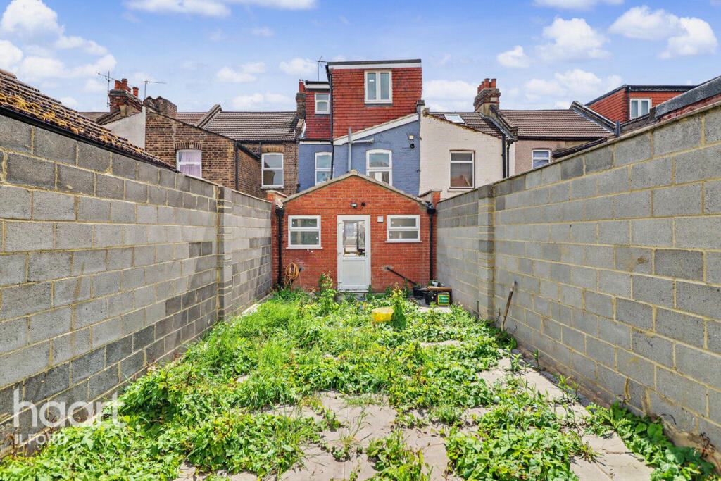 Ley Street, Ilford - View 2