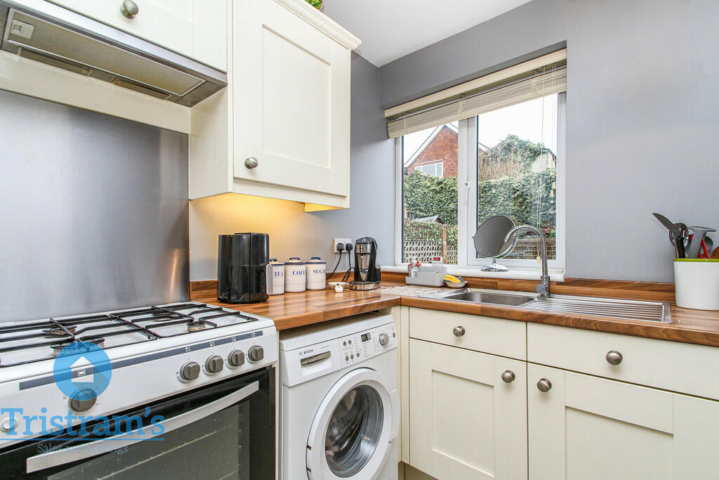House in Nottingham, Stapleford - More