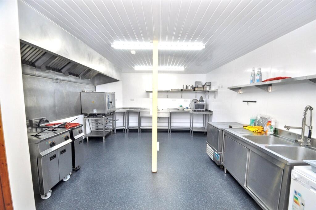 Kitchen (3)